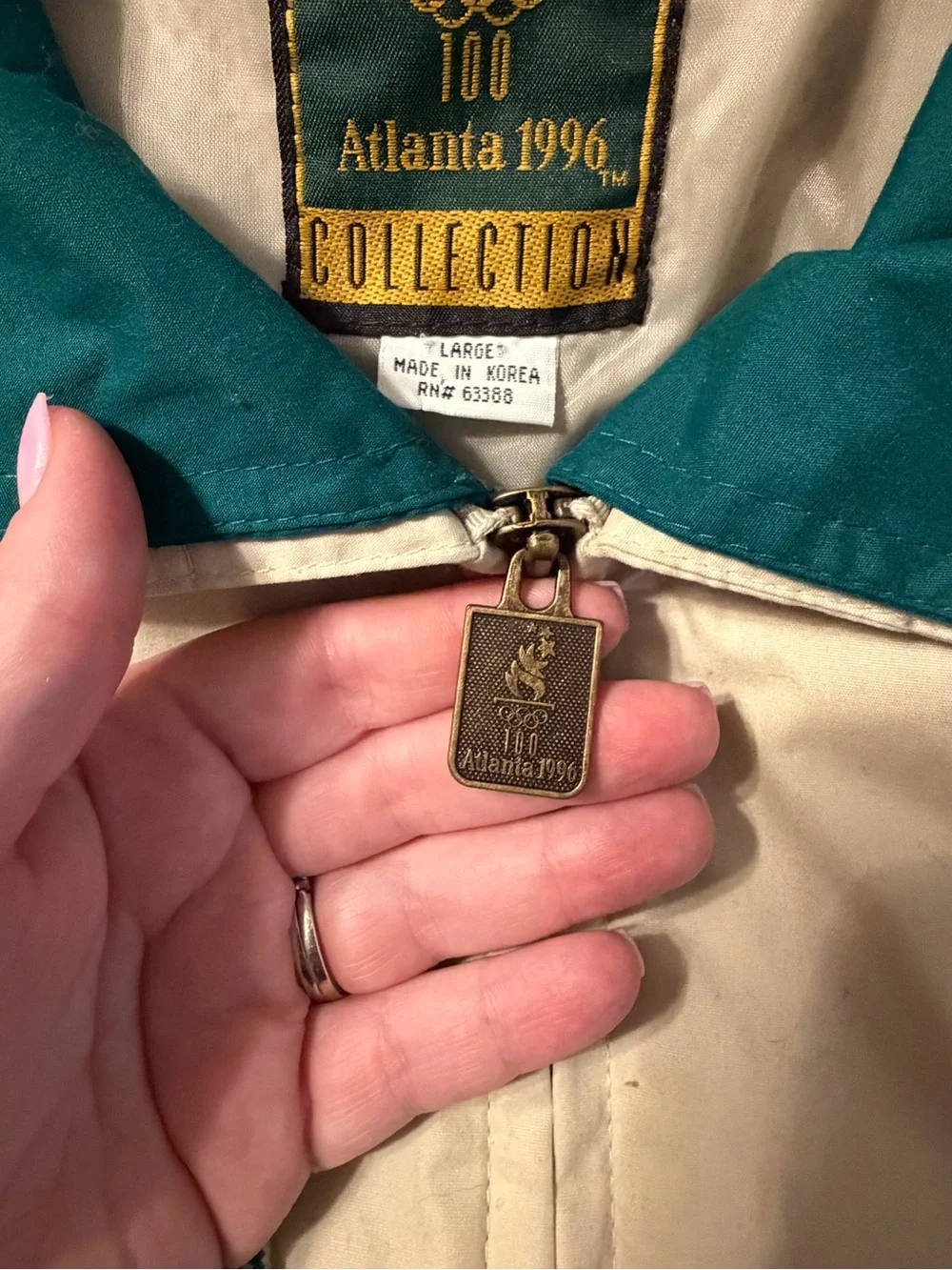 Authentic Original Vintage Style Beige Windbreaker with Green Collar
